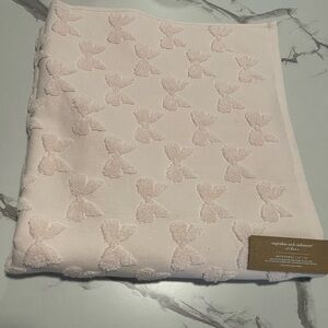 Cupcakes & Cashmere Pink Bow Bath Towel
